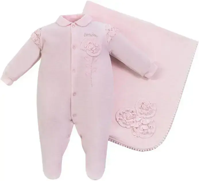 1. Saída Maternidade Menina Plush Flor Aplicada - Rosa